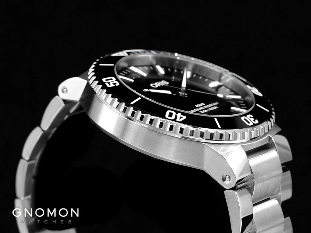 Aquis Date 41.5mm Black - Bracelet Ref. 01 733 7787 4154-07 8 22 04PEB - Image 8