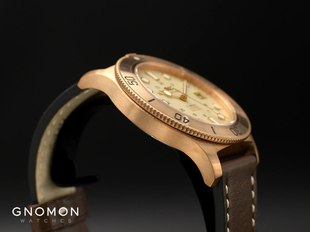 Combat SUB 42 Bronze Champagne Ref. GL0545 - Image 8