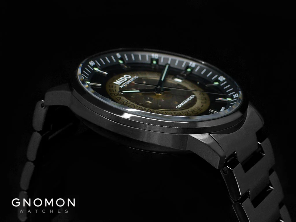 Commander Gradient Blackout Green Ref. M021.407.33.411.00 - Image 8