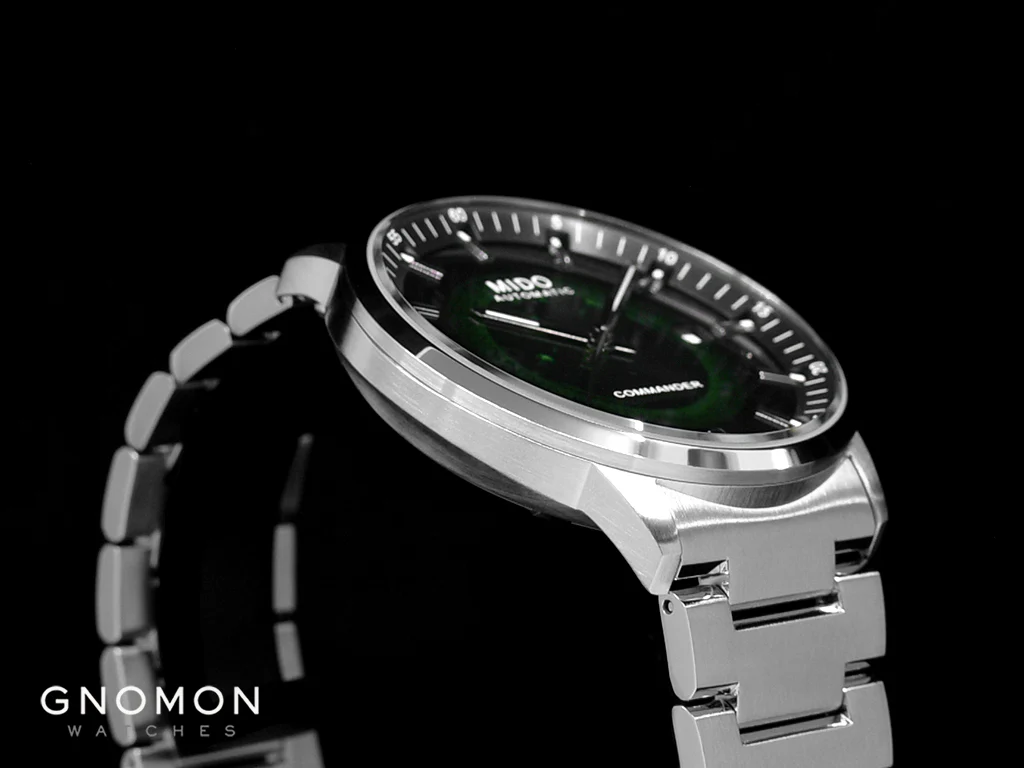 Commander Gradient Green Ref. M021.407.11.411.03 - Image 7
