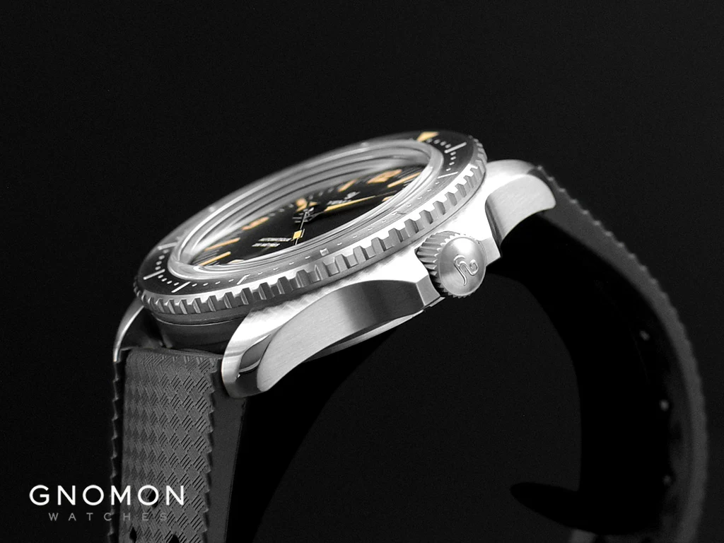 Diver Black - Rubber - Image 7