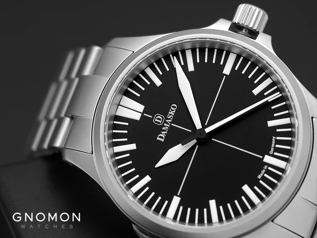 DK30 on Bracelet - Image 4