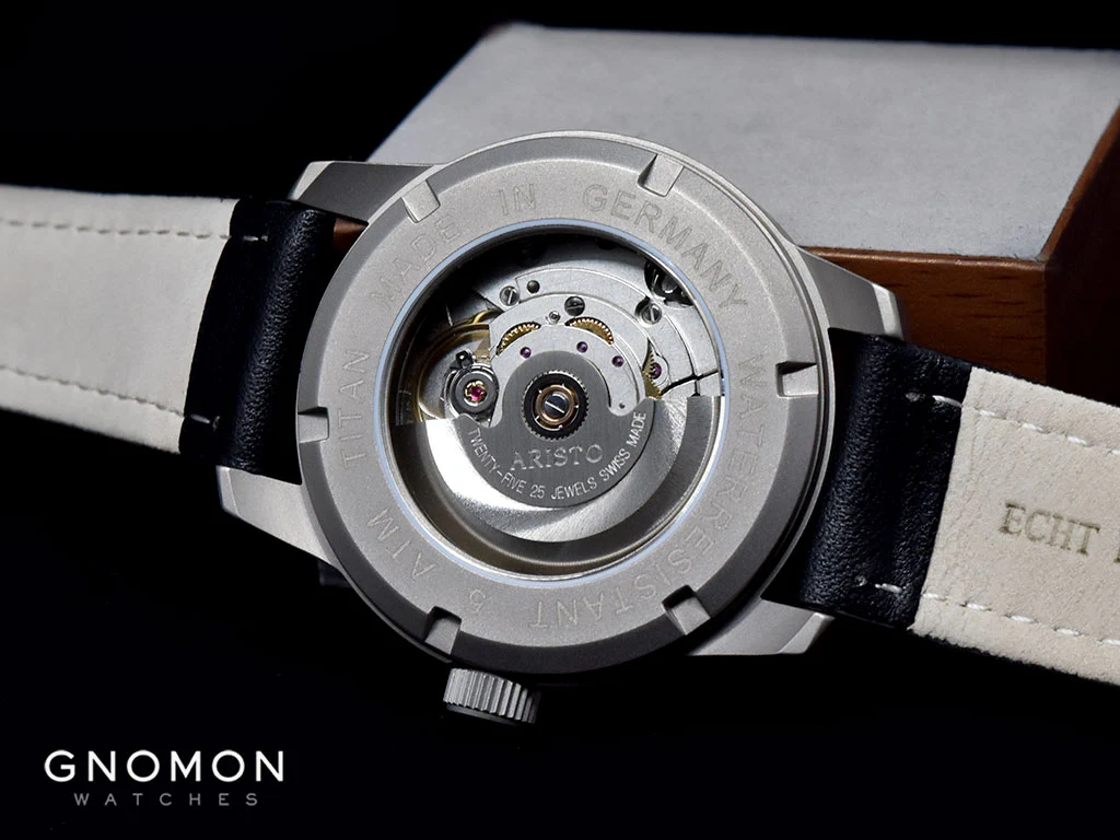 Flieger 41 Titanium Luminous 5H70Ti - Sapphire - Image 7