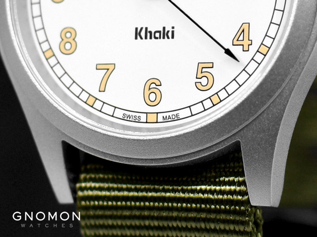 Khaki Field Quartz 38mm White Ref. H69401910 - Image 3