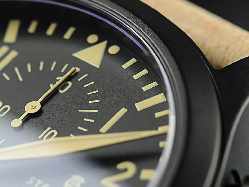 Nav B-Chrono II Black DLC 44mm - Image 7