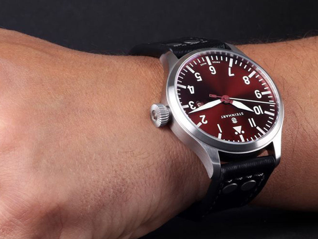 Nav B-Uhr 44 Date Red - Image 12