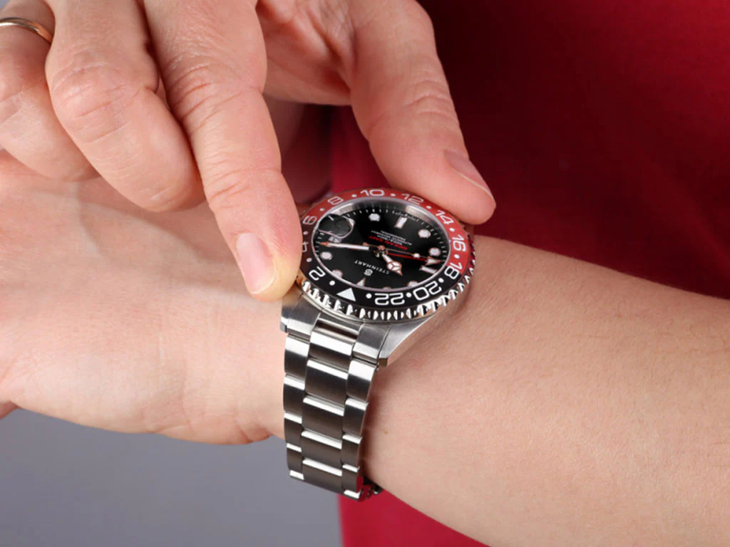Ocean 39 GMT Black/Red Ceramic - Image 13