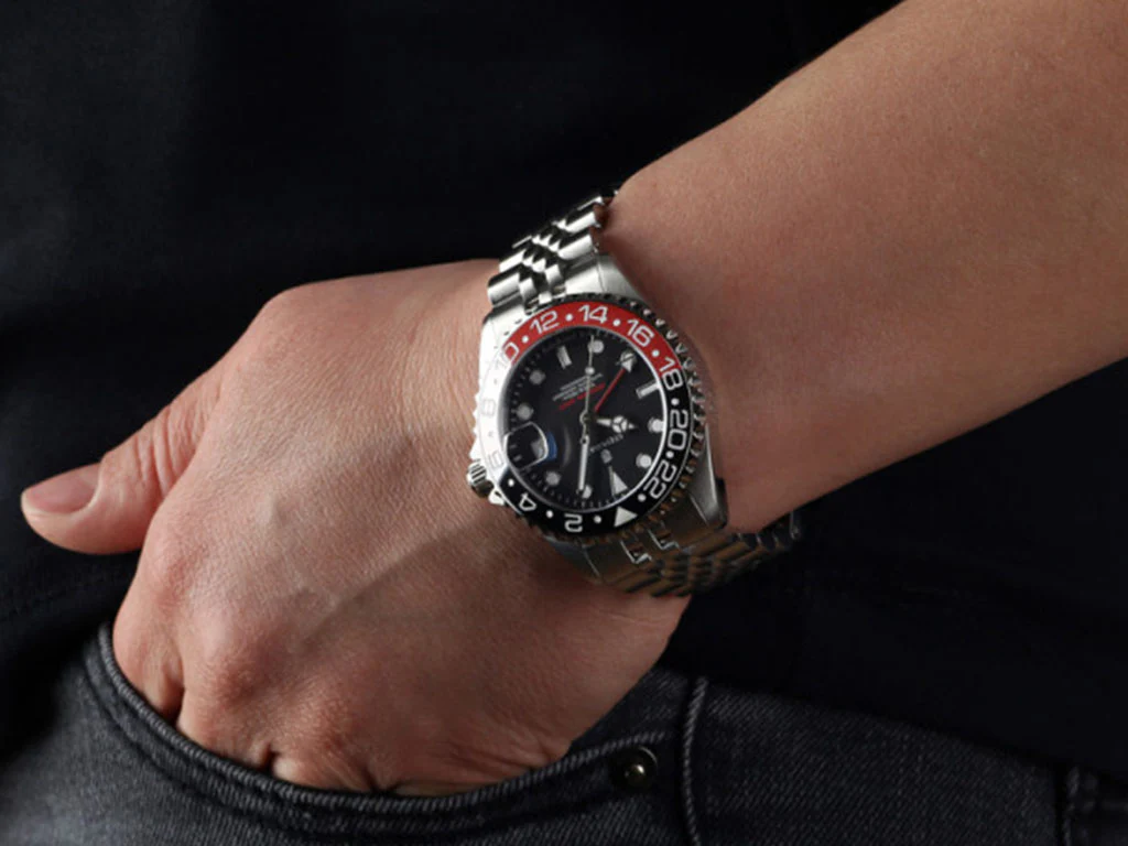 Ocean 39 GMT Black/Red Ceramic 2 - Image 13