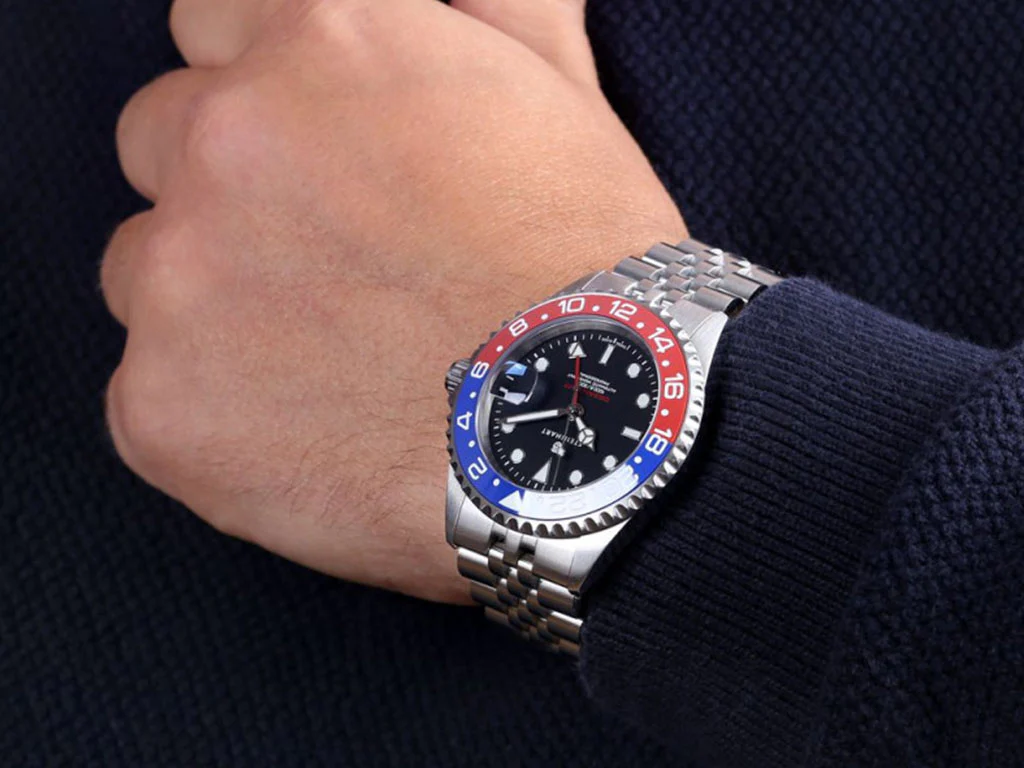 Ocean One GMT Blue/Red Ceramic 2 - Image 11