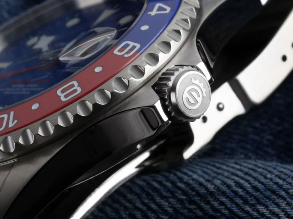 Ocean One GMT Blue/Red Ceramic with Blue Dial - Image 8