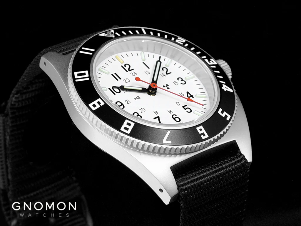 Pilot’s Navigator Stainless Steel Arctic Quartz (SSNAV) - Ballistic Nylon Ref. WW194001SS-0501 - Image 8