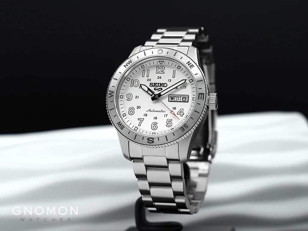 Seiko 5 Sports “Field Series” White Ref. HDB007J - Image 2