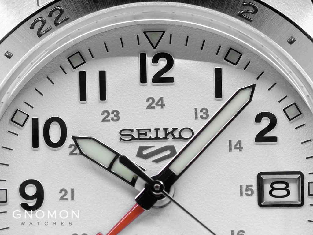 Seiko 5 Sports “Field Sports Style” GMT White Ref. SBSC009 - Image 4