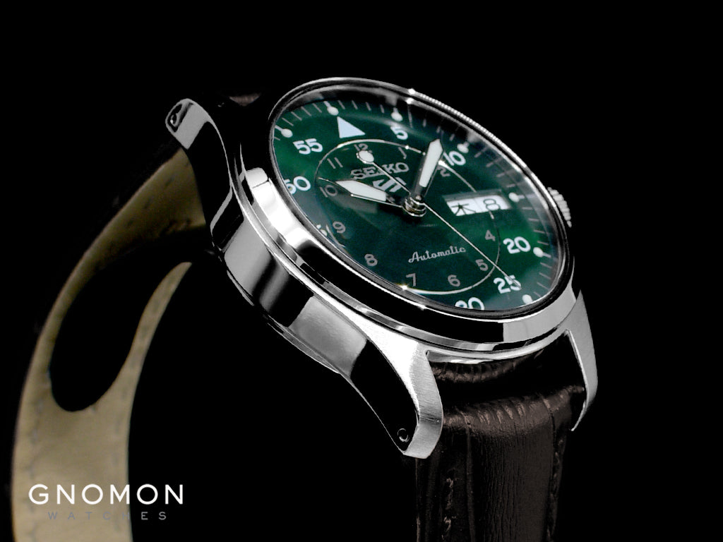 Seiko 5 Sports “Field Suits Style” Automatic 36  Green Ref. SBSA203 - Image 8