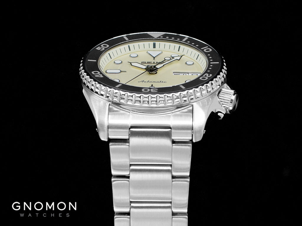 Seiko 5 Sports “Sports Style” 38mm Champagne White Ref. SBSA227 - Image 6