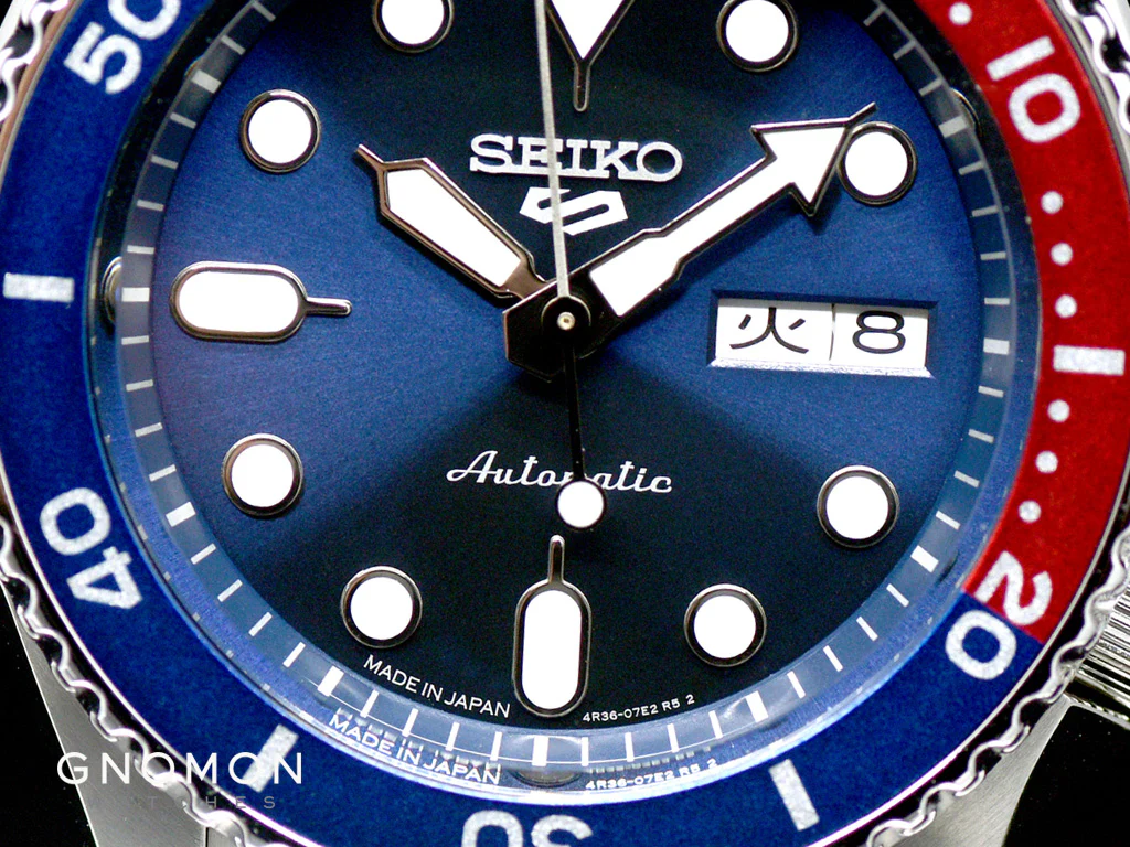 Seiko 5 Sports “Sports Style” Blue/Red Ref. SBSA003 - Image 4