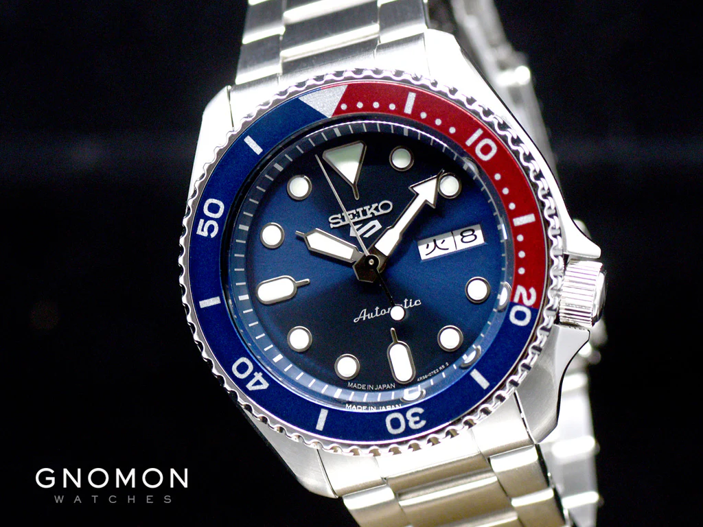 Seiko 5 Sports “Sports Style” Blue/Red Ref. SBSA003 - Image 5