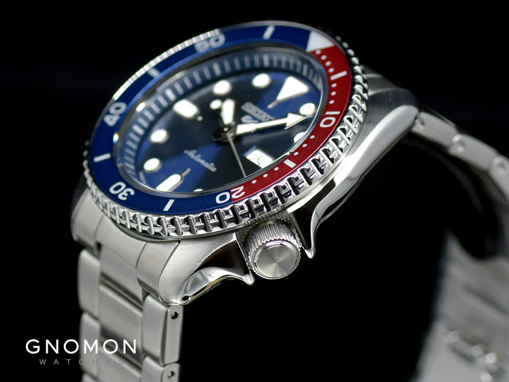 Seiko 5 Sports “Sports Style” Blue/Red Ref. SBSA003 - Image 7