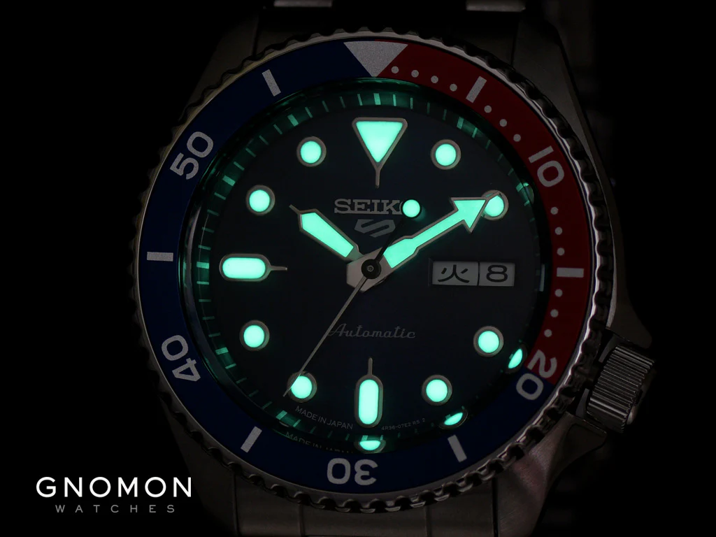 Seiko 5 Sports “Sports Style” Blue/Red Ref. SBSA003 - Image 9