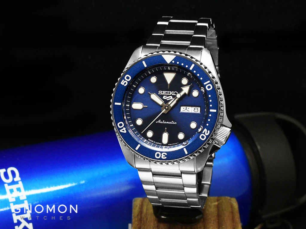 Seiko 5 Sports “Sports Style” Blue Ref. SBSA001 - Image 2