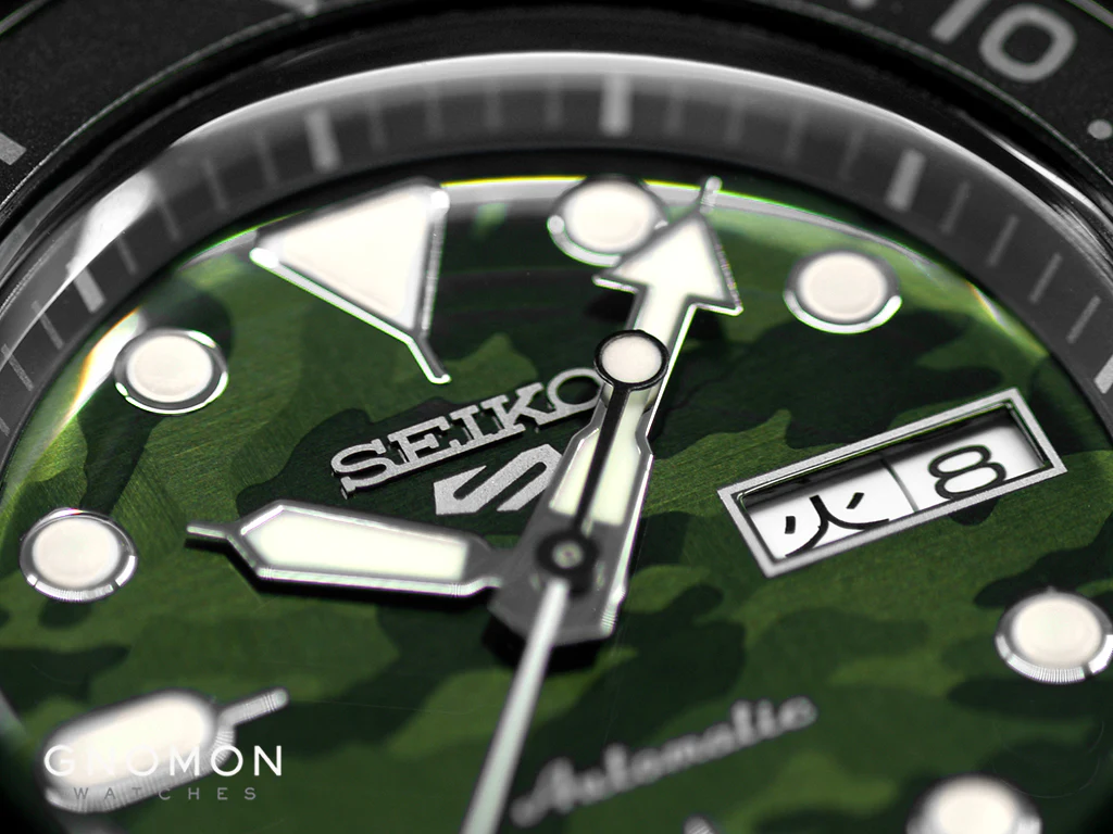 Seiko 5 Sports “Street Style” Camo Green Ref. SBSA173 - Image 4