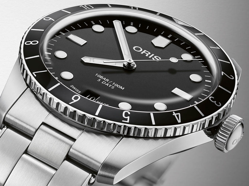 Divers Sixty-Five 12H Calibre 400 Black - Bracelet Ref. 01 400 7772 4054-07 8 20 18 - Image 3