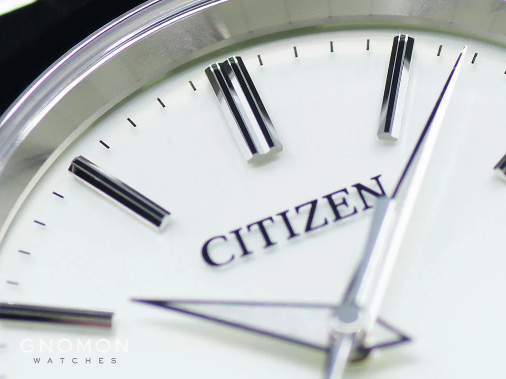 The Citizen Eco-Drive Sunray Silver Ref. AQ4080-52A - Image 3