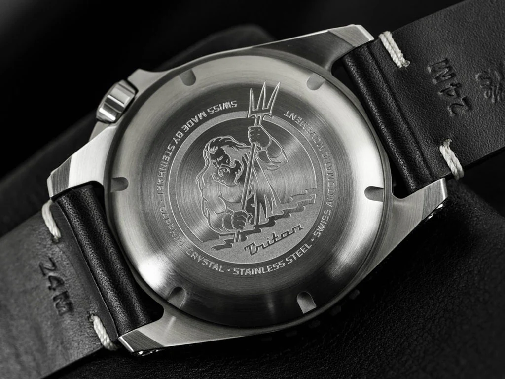 Triton 300 Blue - Image 12